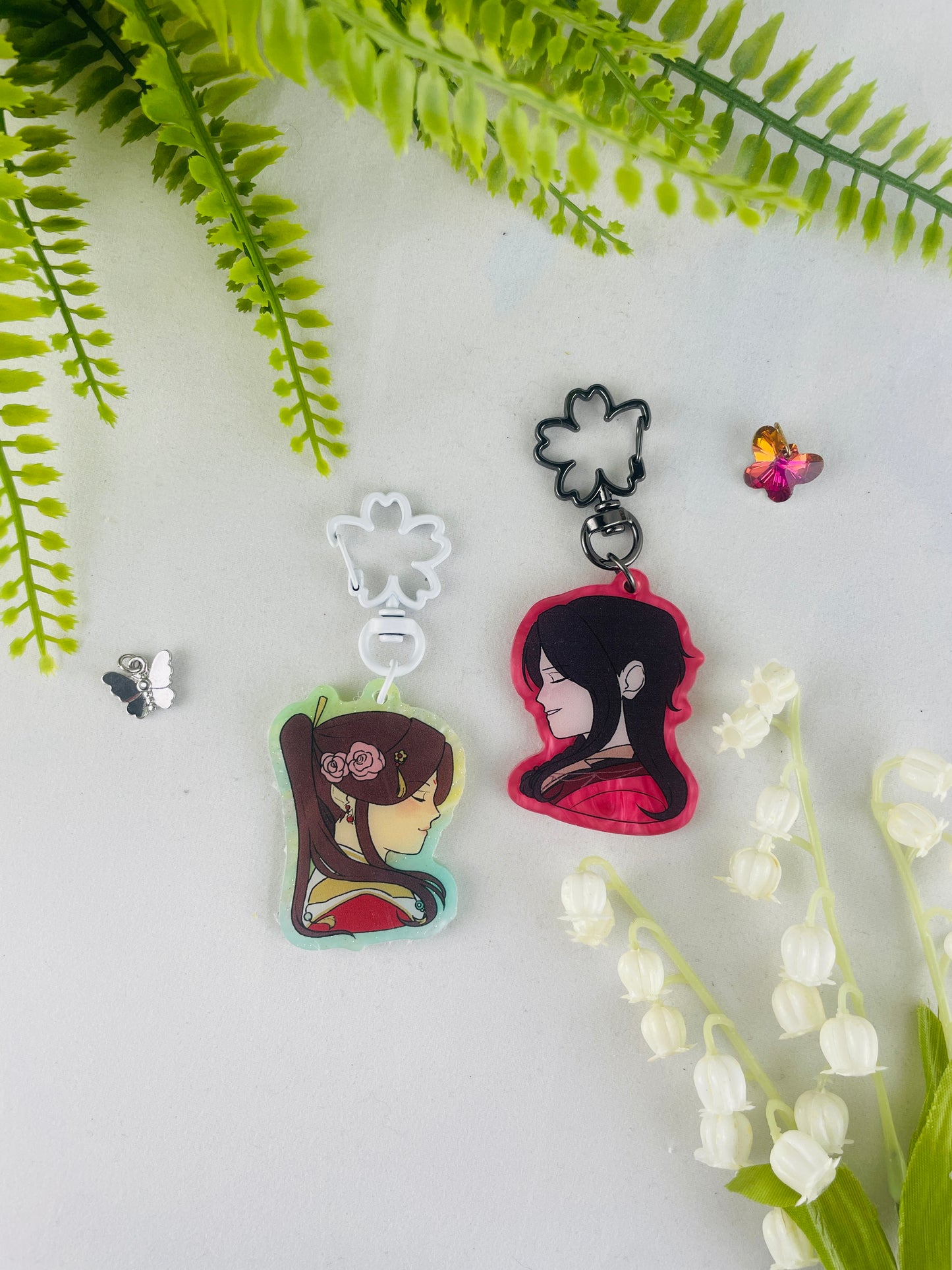 "Hualian" Pearlescent Keychain