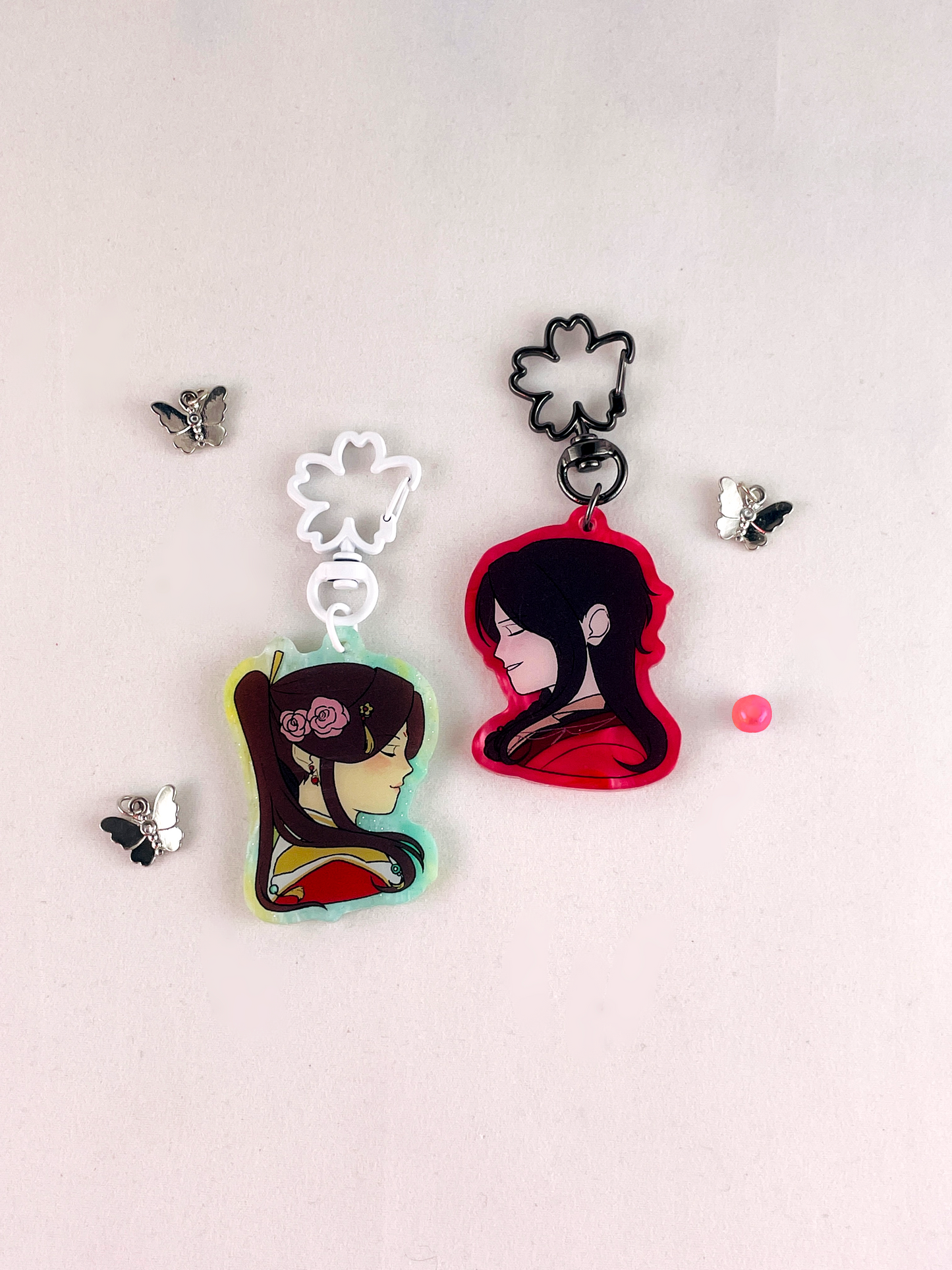 "Hualian" Pearlescent Keychain